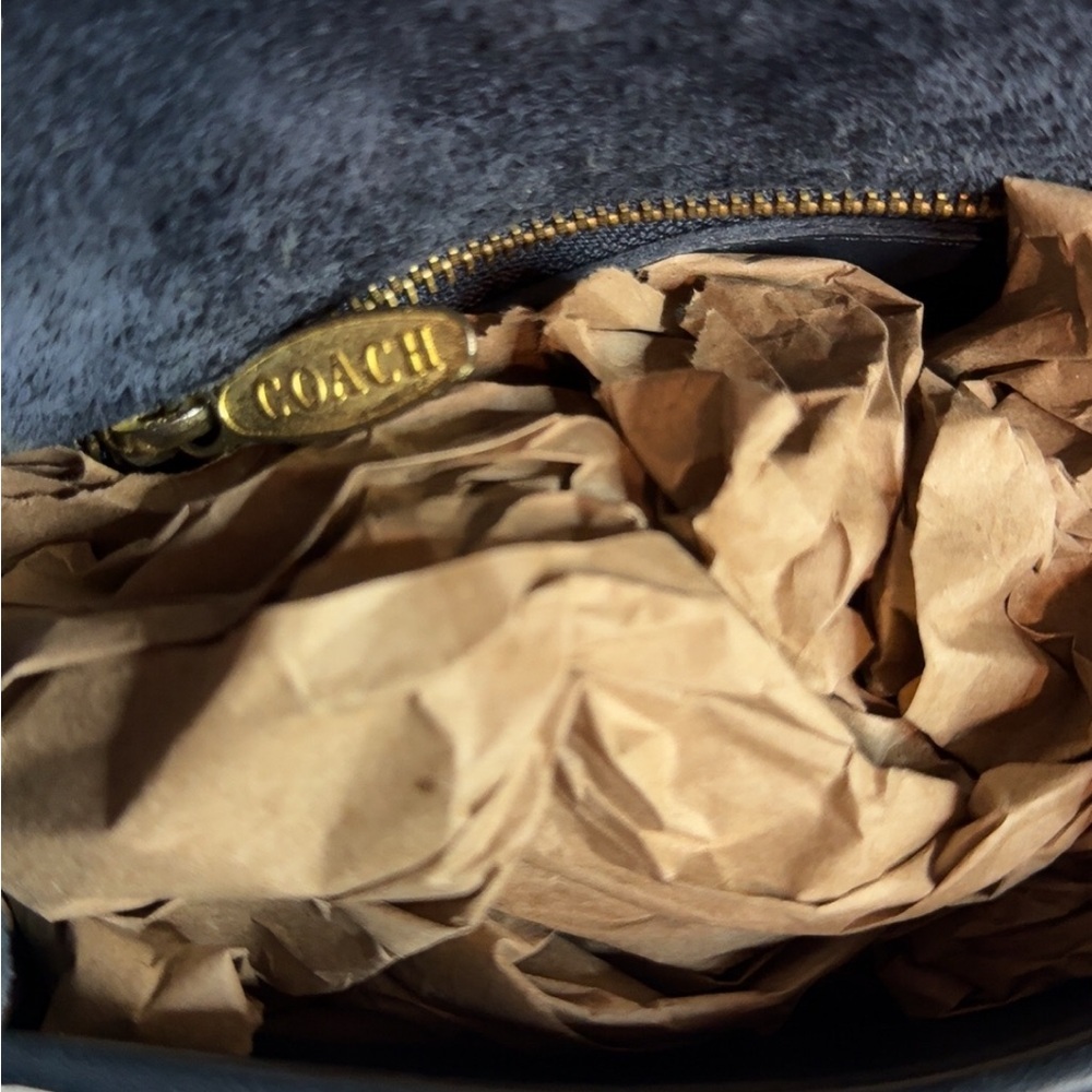 Vintage Coach Elegant dark blue Leather Crossbody Bag - Picture 4 of 8